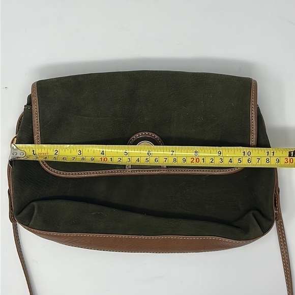 Enrique Loewe Knappe Vintage Forest Green Suede Crossbody Purse - Picture 10 of 13